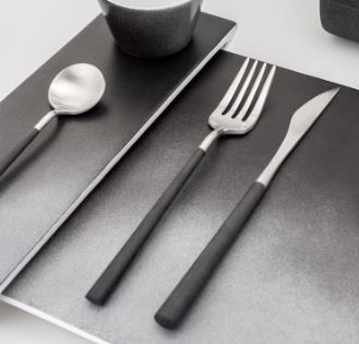 COLHER TRAVESSA NEO PRETO